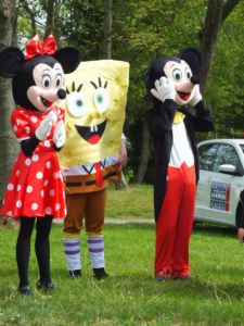 Minnie Mickey Mouse Spongebob - Frühchentreffen im Klinikum Chemnitz 2015